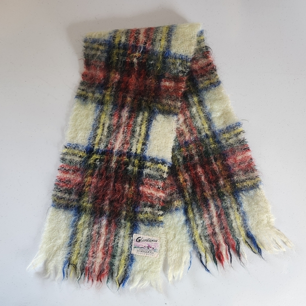 Vintage Mohair Wool Red White Green Plaid Fringe Scarf 40x8 Scotland Winter Mcm